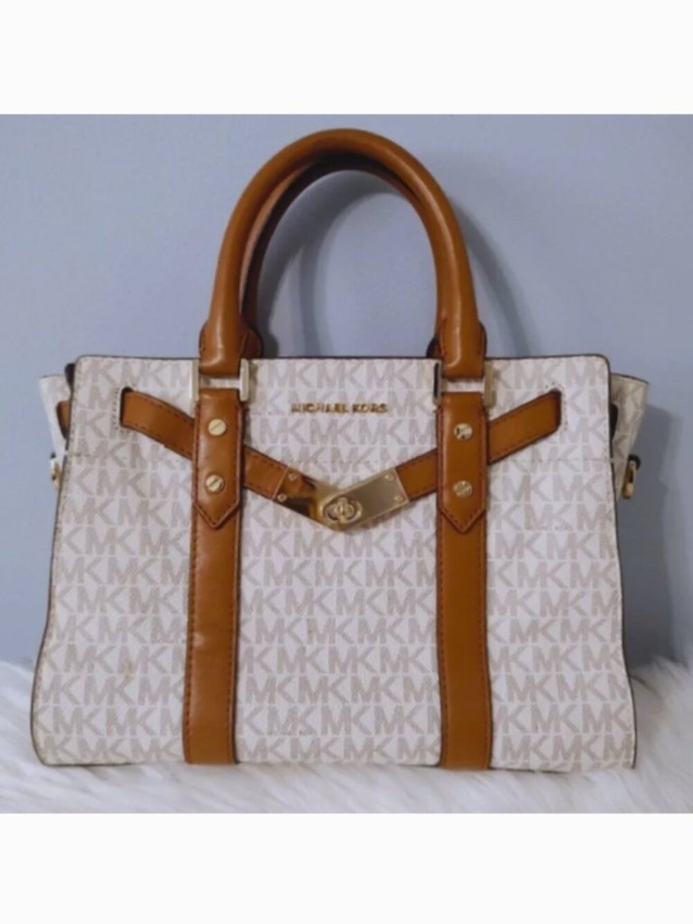 Michael Kors Nouveau Hamilton satchel EUC